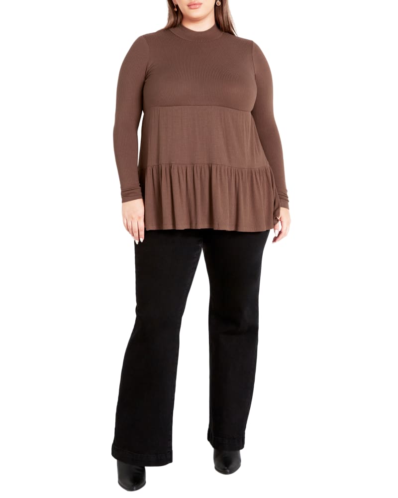 Front of a model wearing a size 18 TUNIC LULU TIERED in Chocolate by Loralette. | dia_product_style_image_id:323098